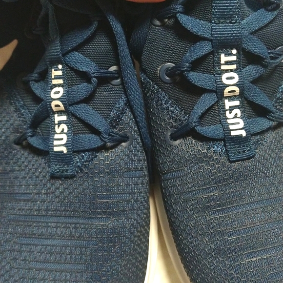 NIKE free Training shoes, size 7.5 - Picture 8 of 10